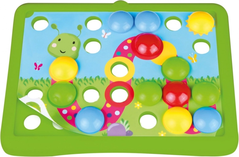 Izturīga pamatne ar labi redzamiem caurumiem