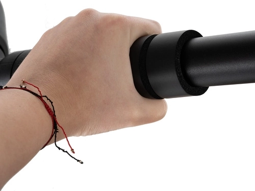 Ailas aizsardzība un drošs satvēriens