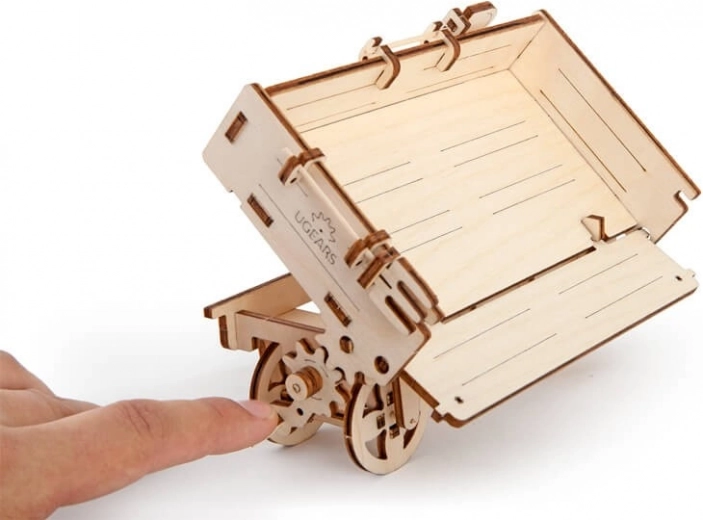 Lever-operated tilting bed