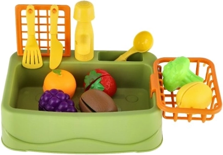 Sliceable fruit and plenty of accessories