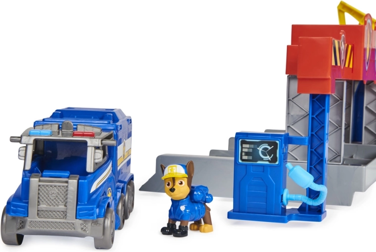 Čeiss un viņa lielais kravas auto