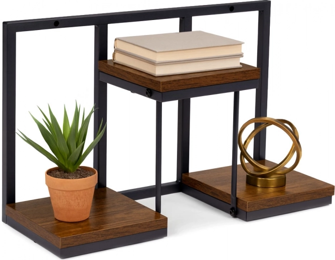 Praktiski plaukti koka dekora apdarē