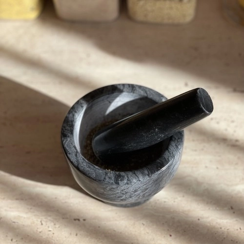 Masīva stabilitāte un marmora izturība