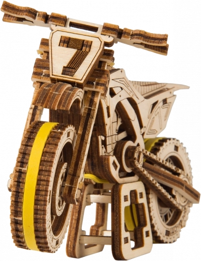 Stūrējams priekšējais rats un ar gumiju klātas riepas