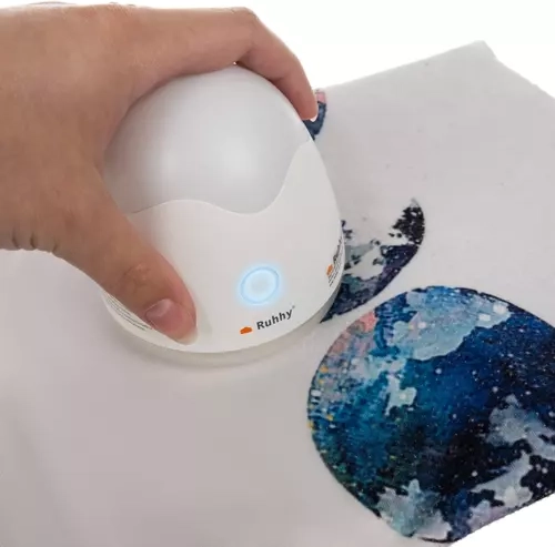 Lampiņas un pūku noņemšanas ierīces kombinācija