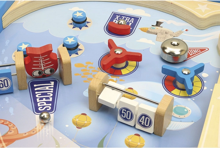 Kvalitatīvs koks un metāls ilgam kalpošanas laikam