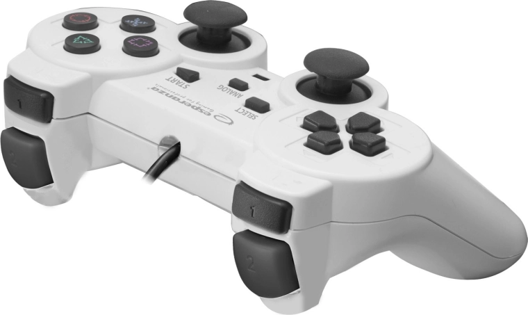 Saderība ar PC un PS3