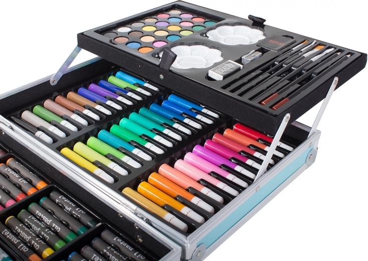 Bagātīgs piederumu klāsts