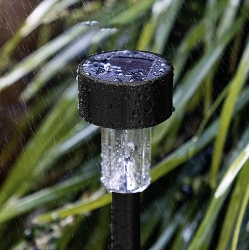 IP44 izturība lietošanai visu gadu