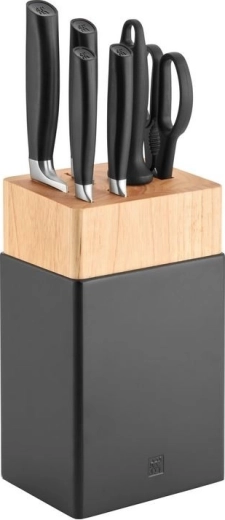High-quality set of knives
