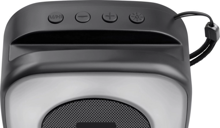 Headphone input and Bluetooth playback