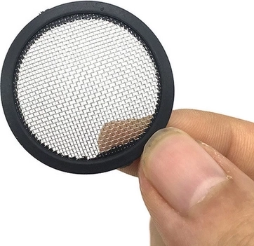 Smalks sietiņš netīrumiem