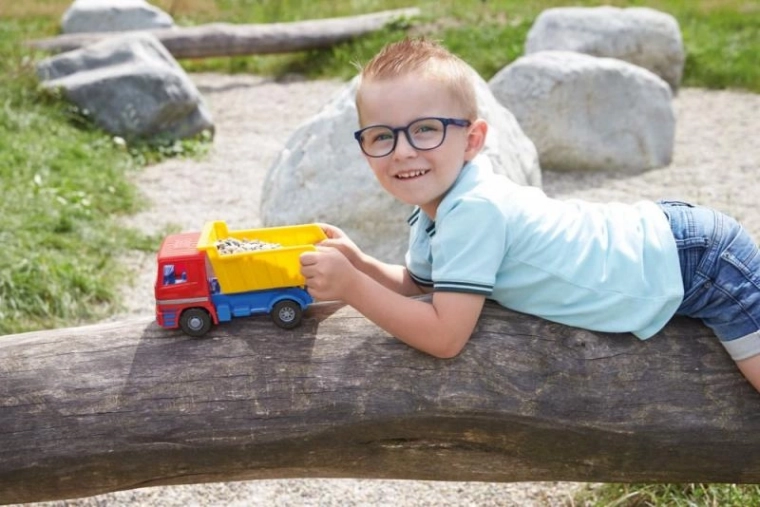 Izklaide ārā un mājās