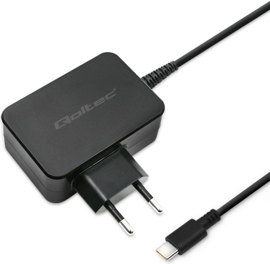 Universal USB‑C port