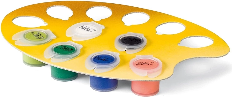 All painting essentials in one box