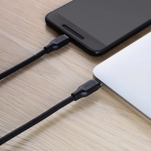 Zibenīga datu pārraide 5 Gbps