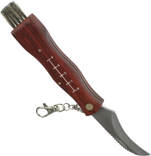 Folding blade for safe transport