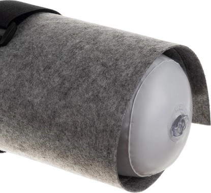 Mīksts materiāls ar uzpūšamu cauruli un siksnām