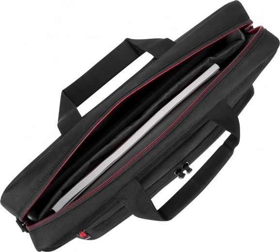 Drošs polsterēts nodalījums 15,6″