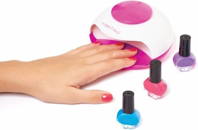 Bagātīgs laku komplekts