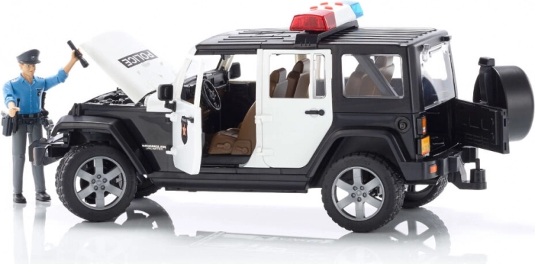 Atveramas daļas un detalizēts motors