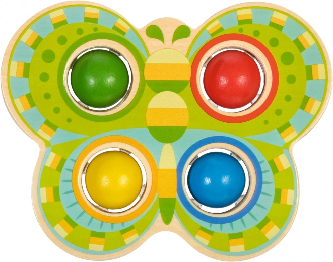 Jautrs tauriņš un četras krāsas