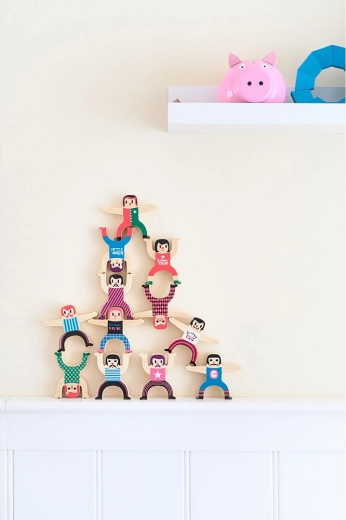 Līdzsvara un sīkās motorikas treniņš