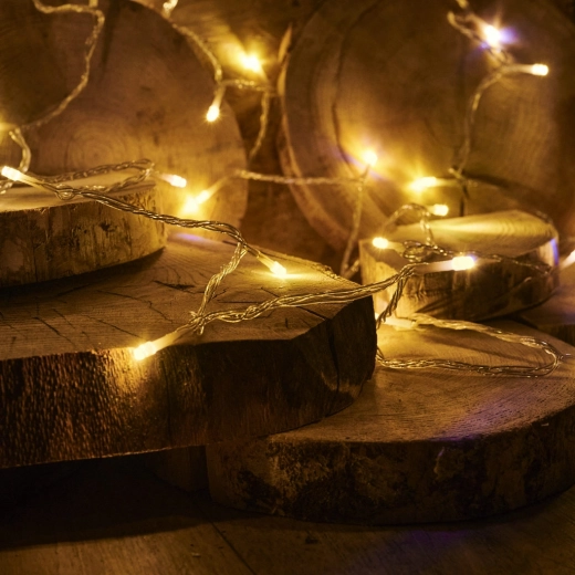 Multicolor un silti balta pareizai noskaņai