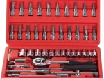 46-piece tool set with Torx, hex keys and ratchet